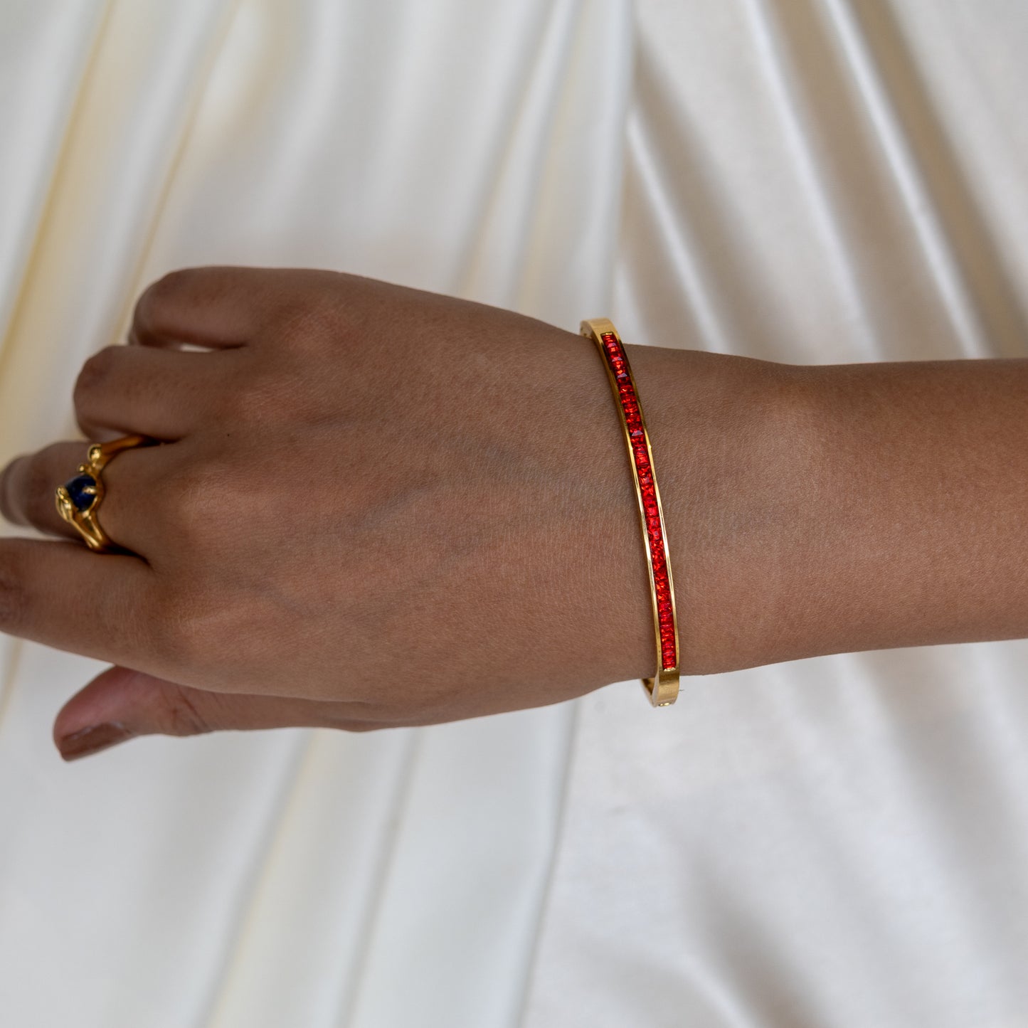 Urban Rani Regal Strands Bangle