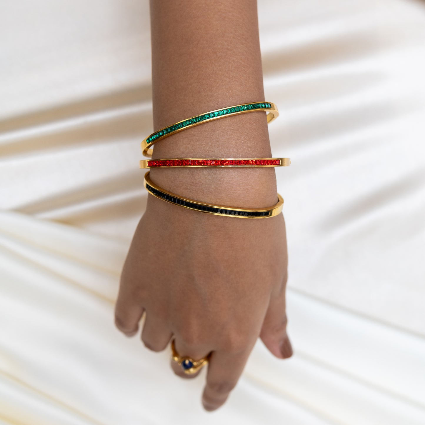 Urban Rani Regal Strands Bangle