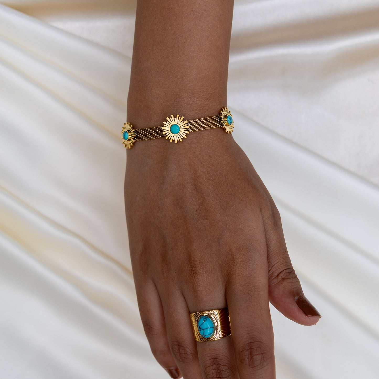 Urban Rani Azure Rays Bracelet