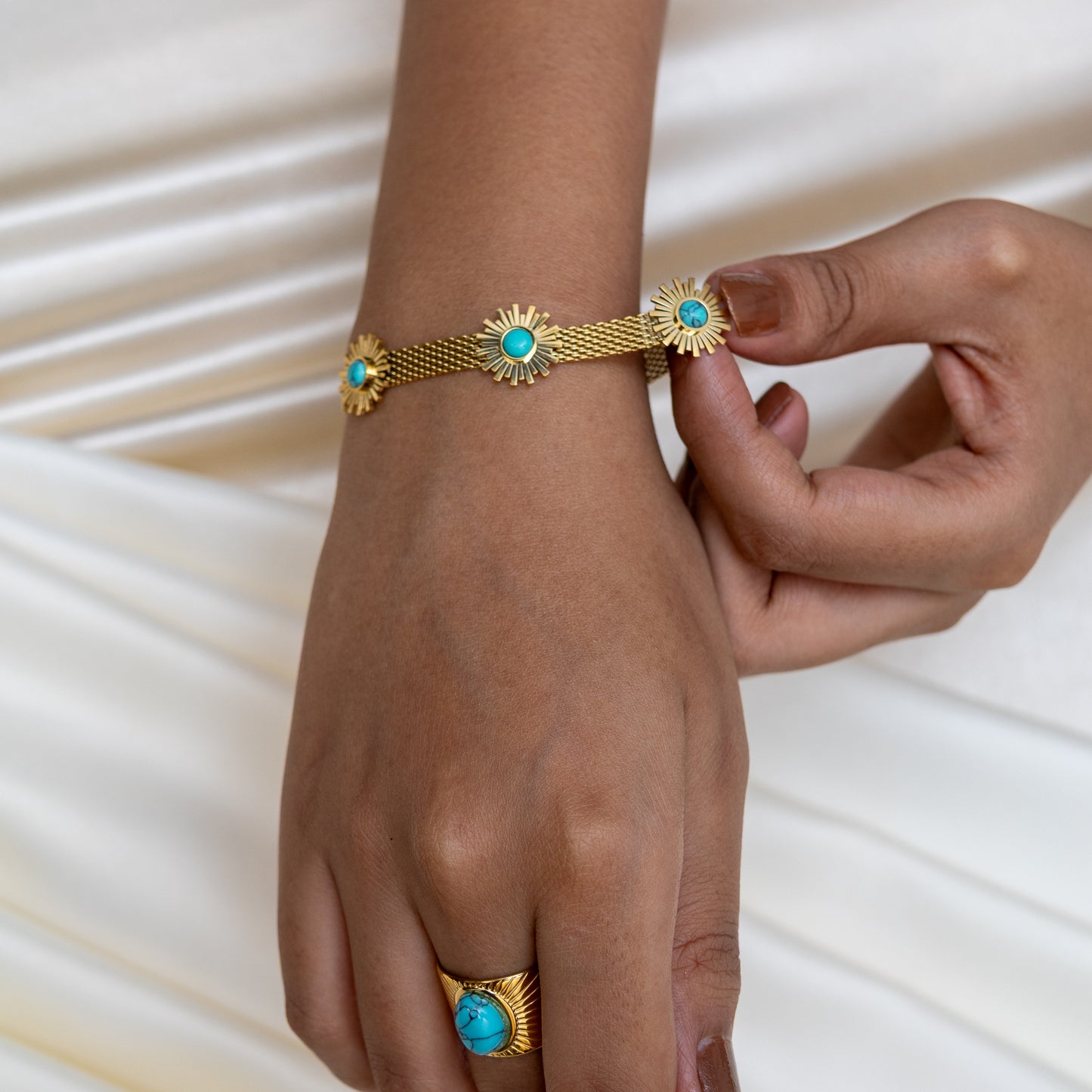 Urban Rani Azure Rays Bracelet