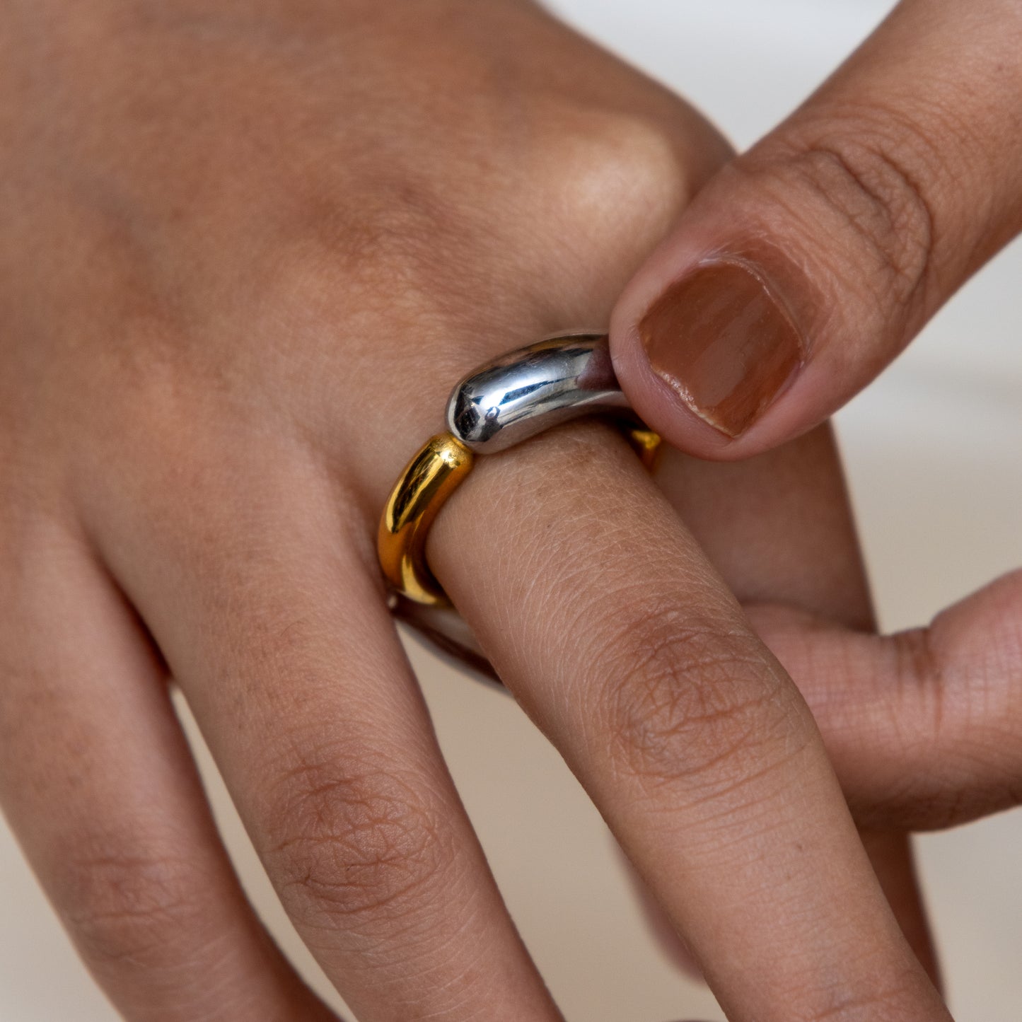 Two Tone Glide Ring