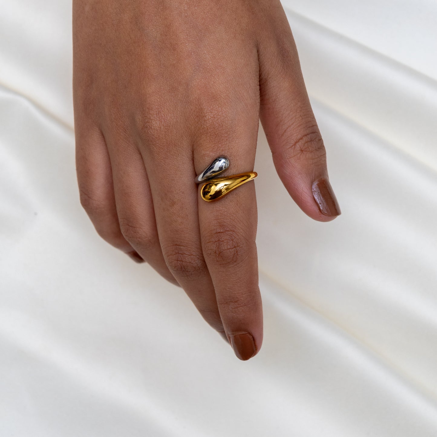 Two Tone Twin Ring