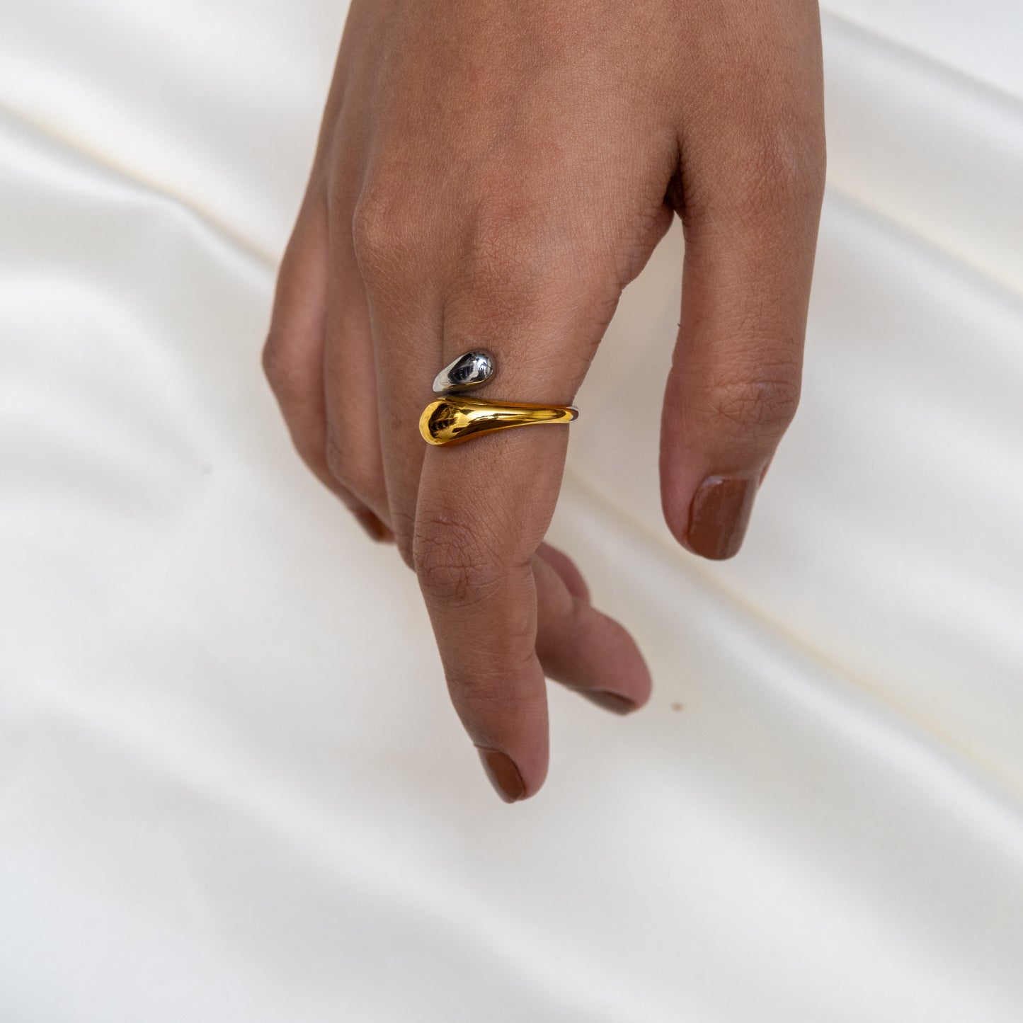 Two Tone Twin Ring