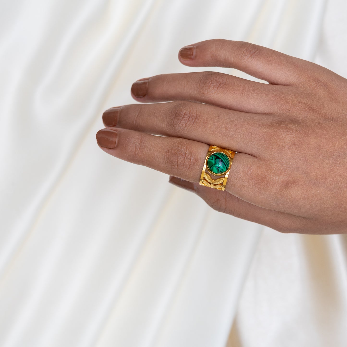 Urban Rani Golden Leaves Ring