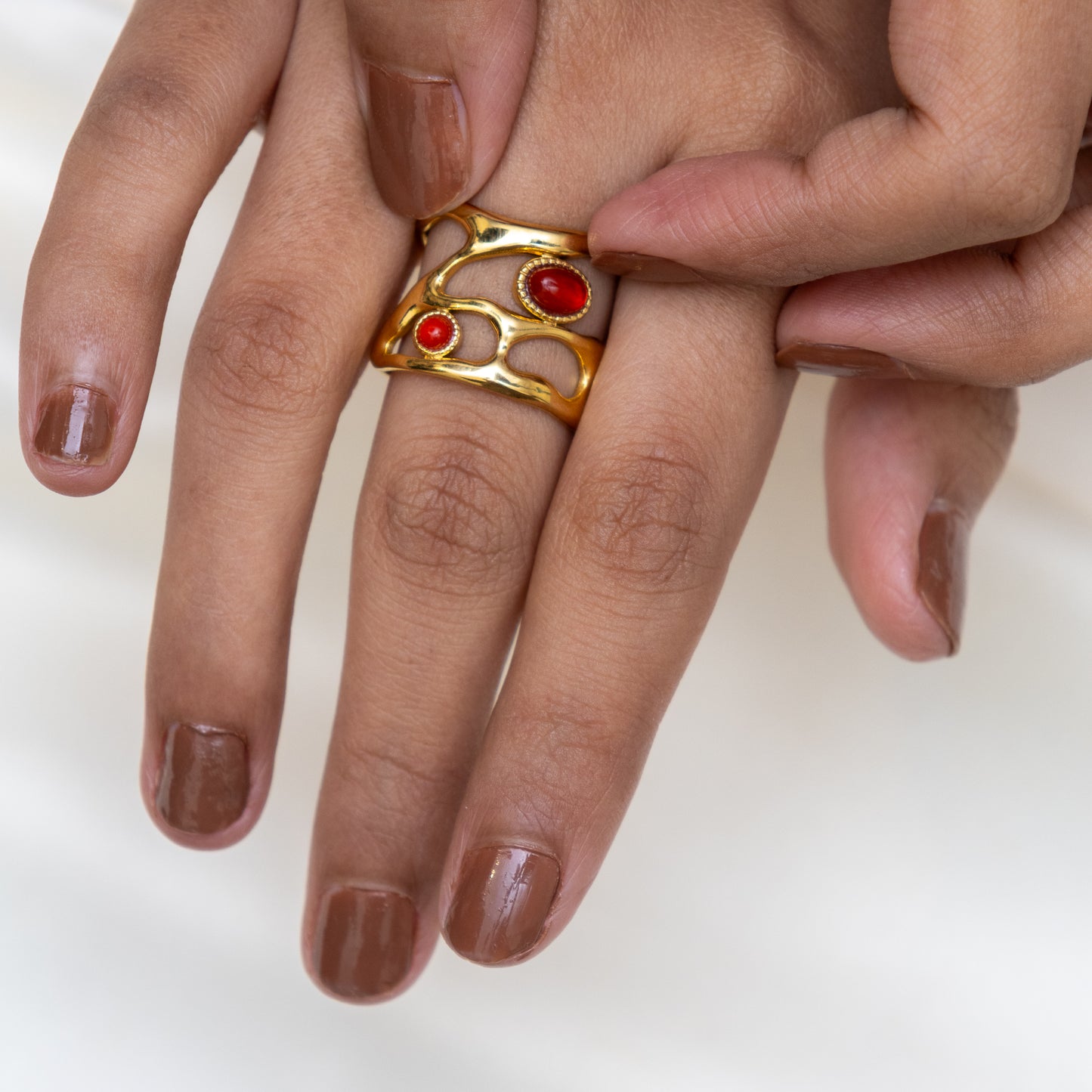 Urban Rani - Ruby Waves Ring