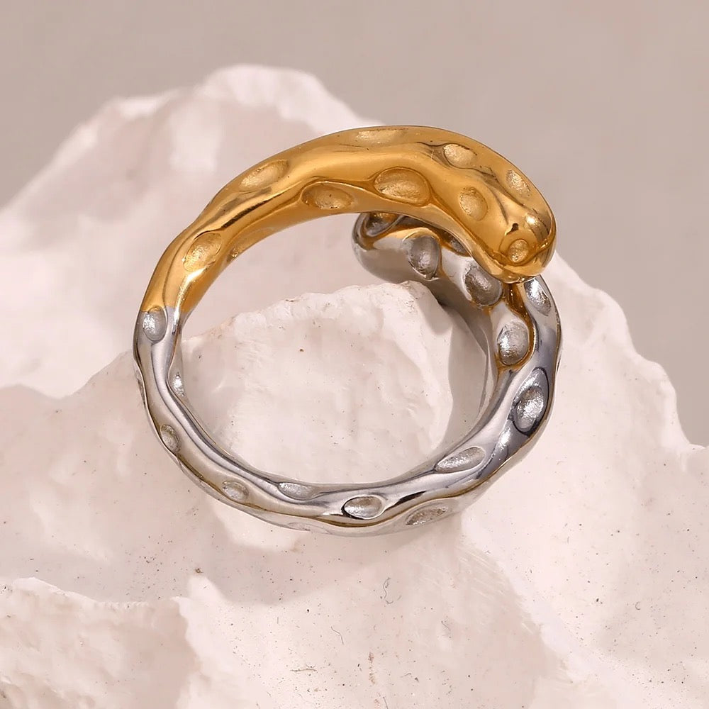 Two Tone Meteor Ring
