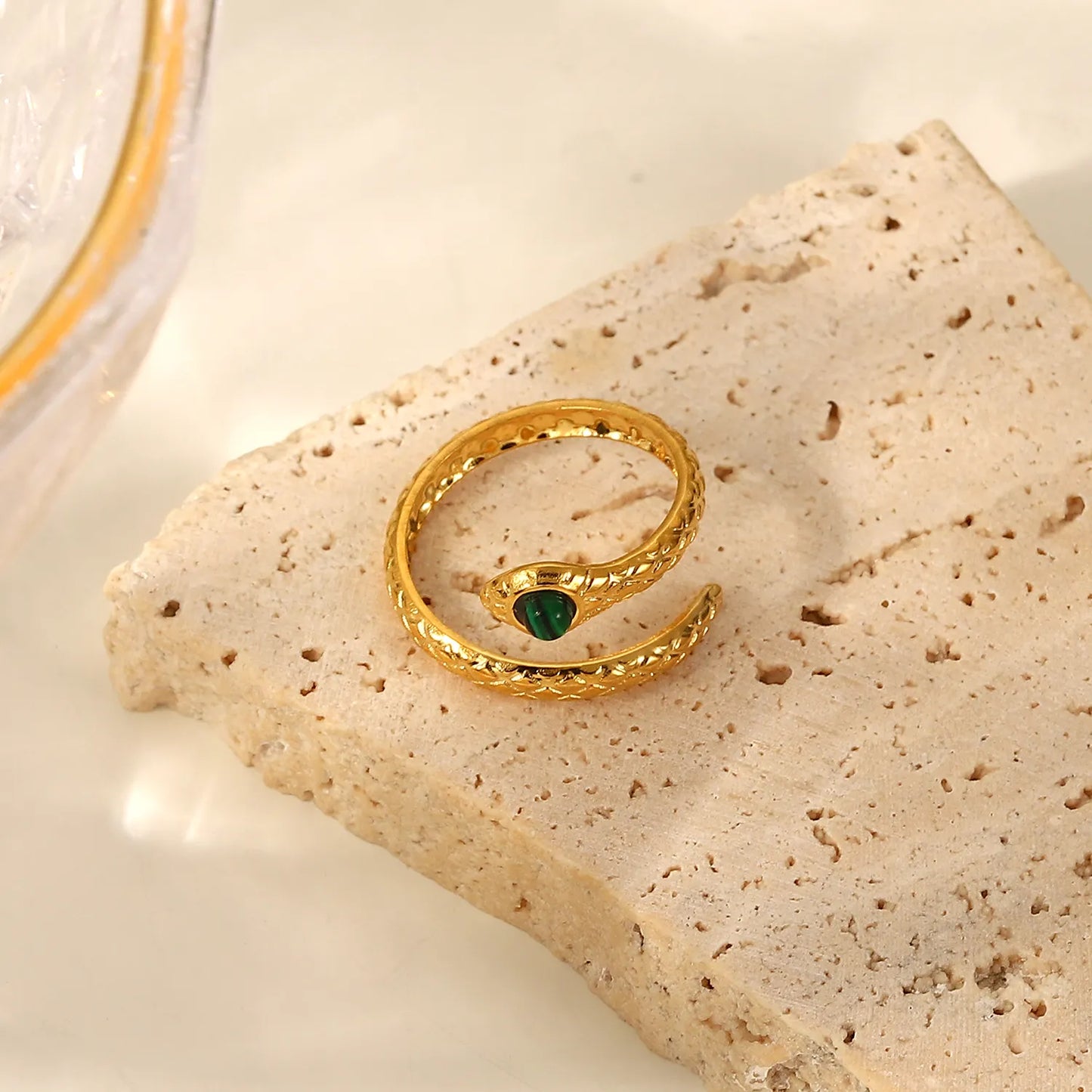 Urban Rani Viper Coil Ring