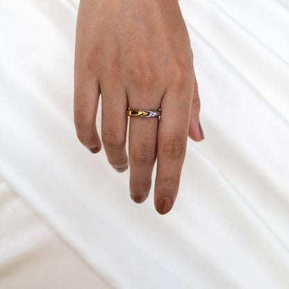 Two Tone Reflect Link Ring