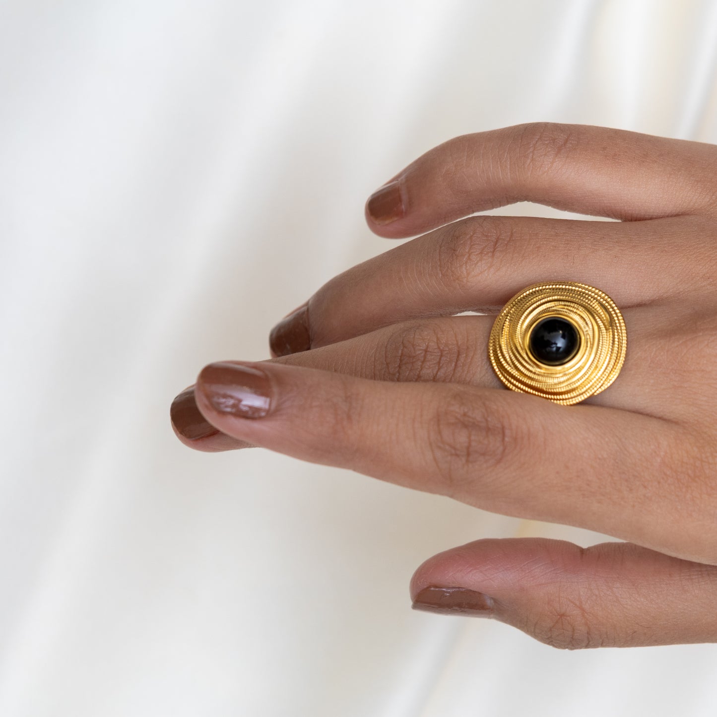 Urban Rani Golden Ripple Classic Ring