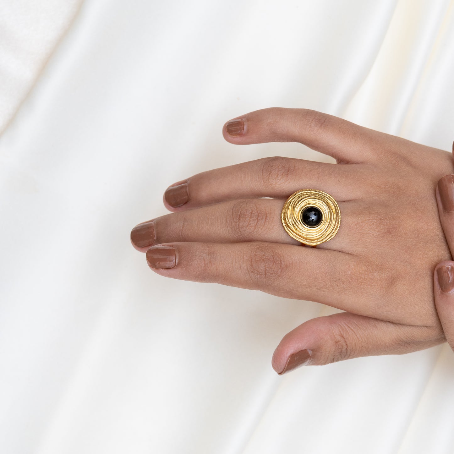 Urban Rani Golden Ripple Classic Ring