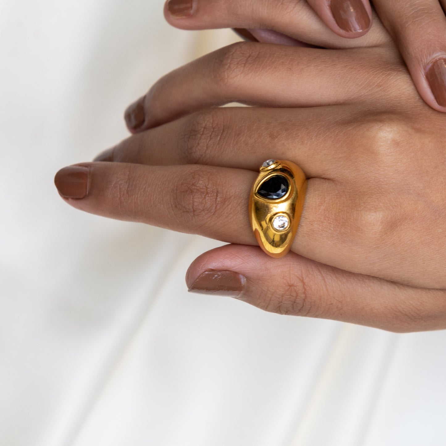 Urban Rani Raven Kiss Ring