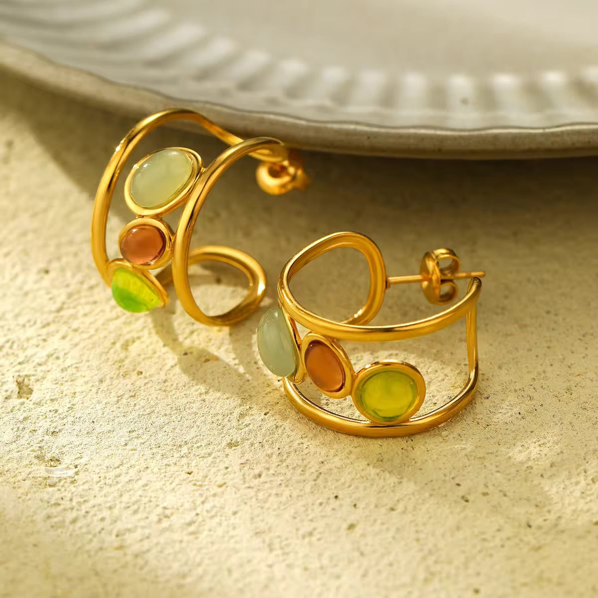 Mila Hoops