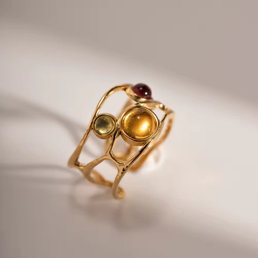 Nouve Ring