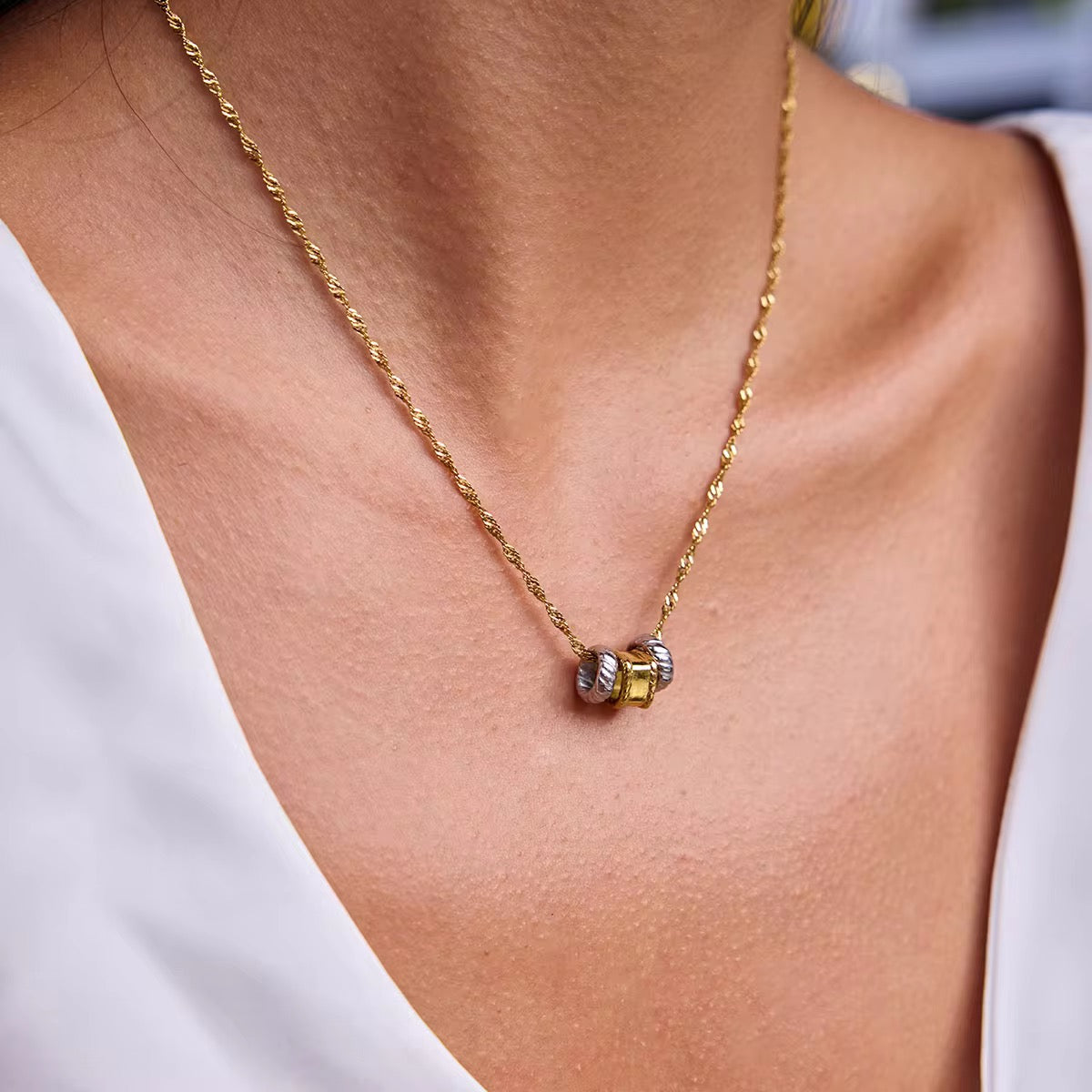 Circa Necklace