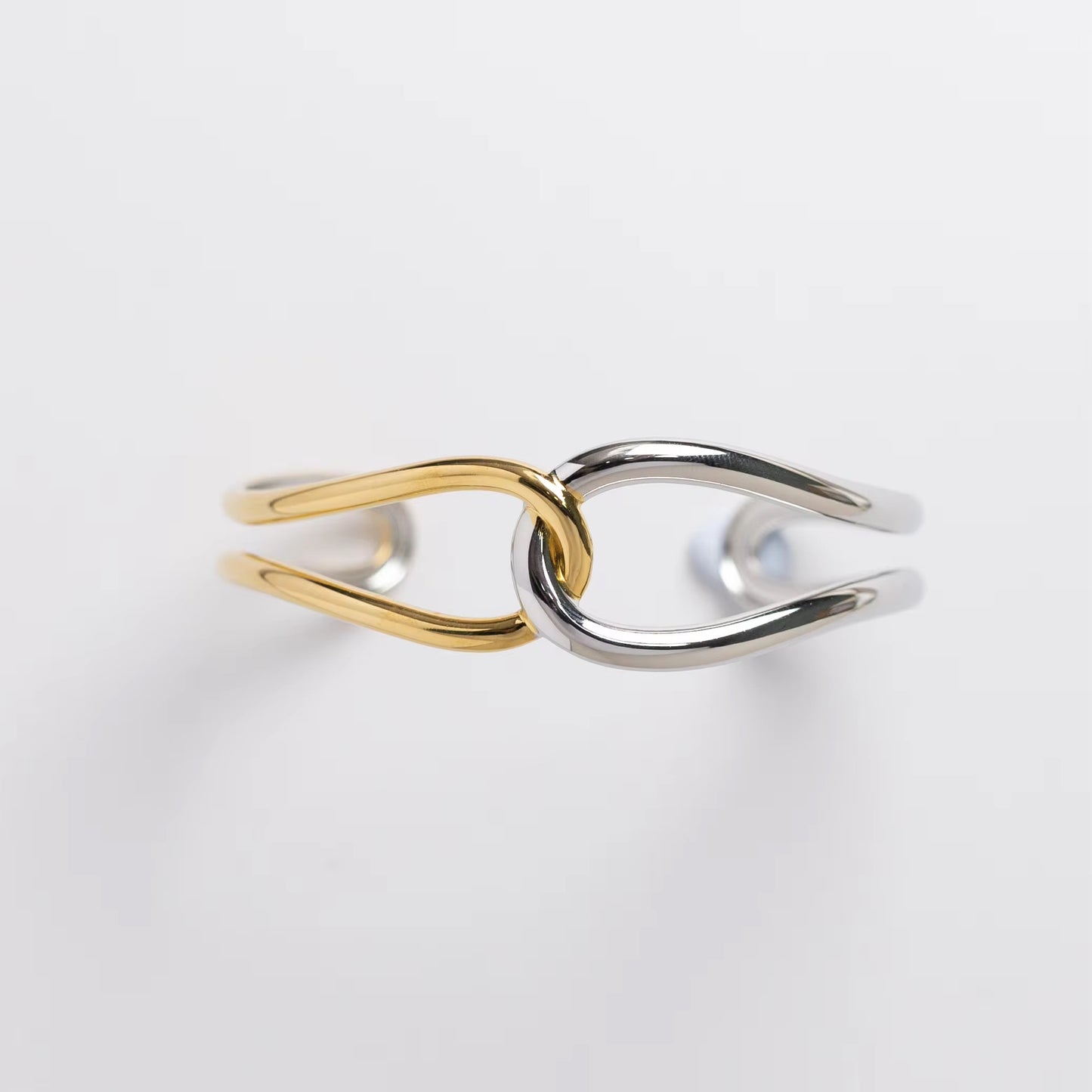 Interlock Bracelet