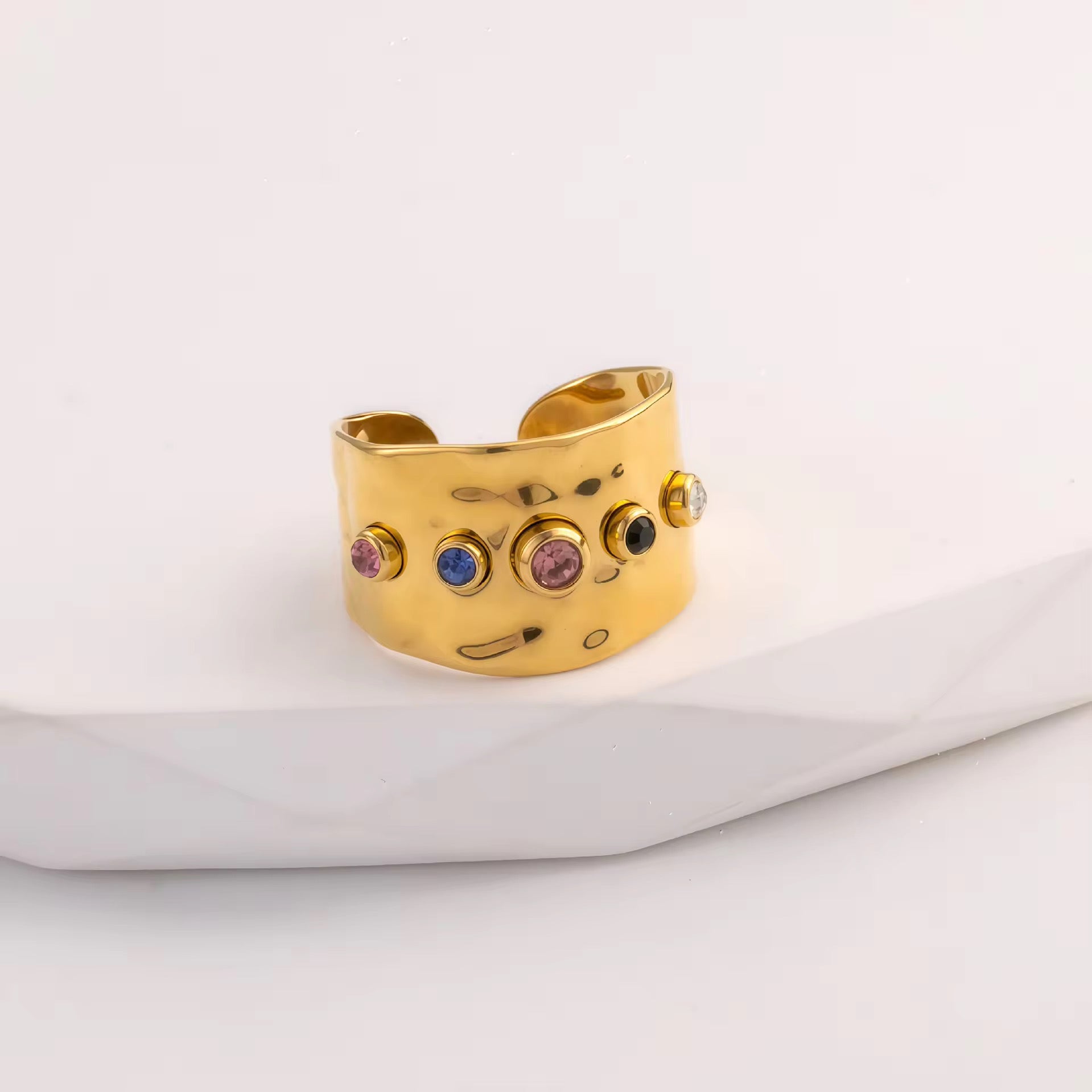 Auri Ring