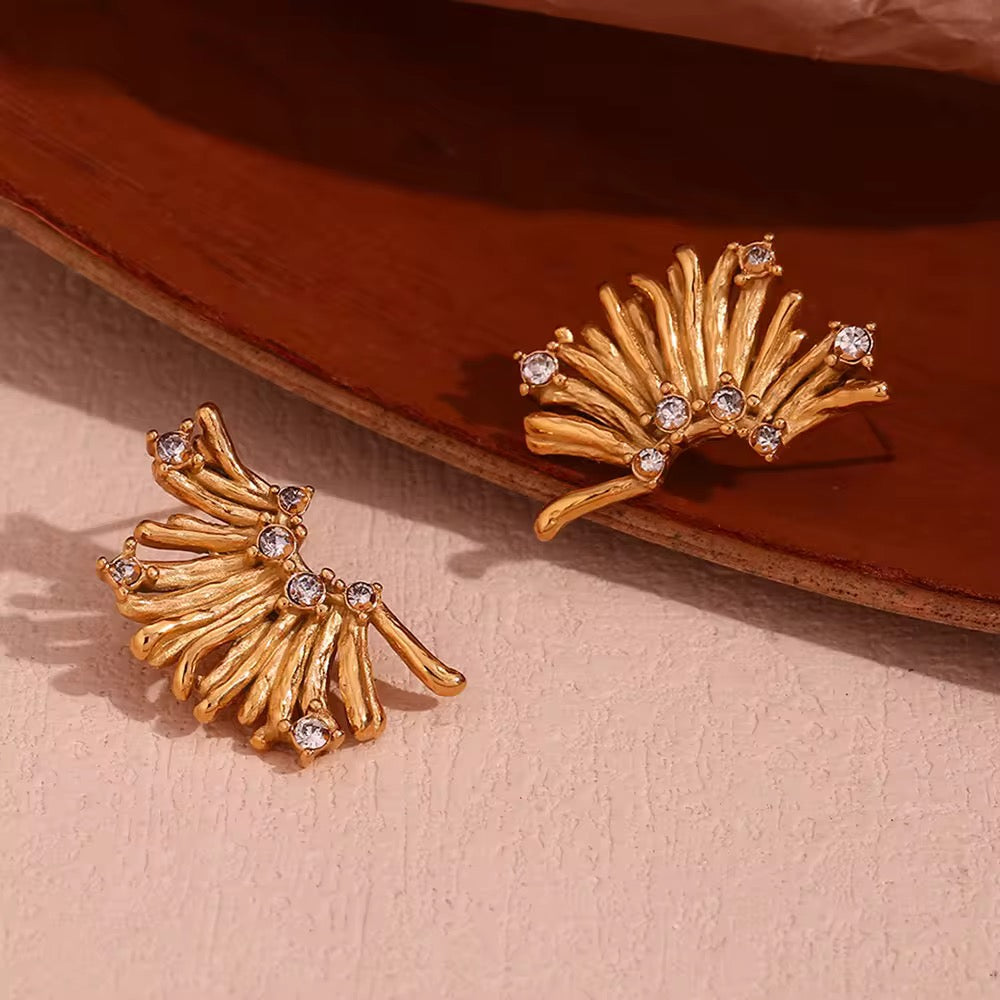 Solenne Studs
