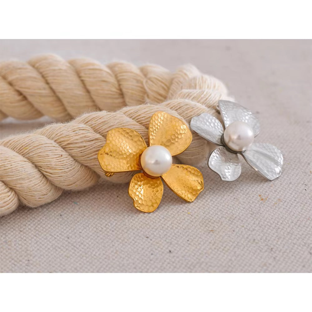 Juhi Flower Brooch