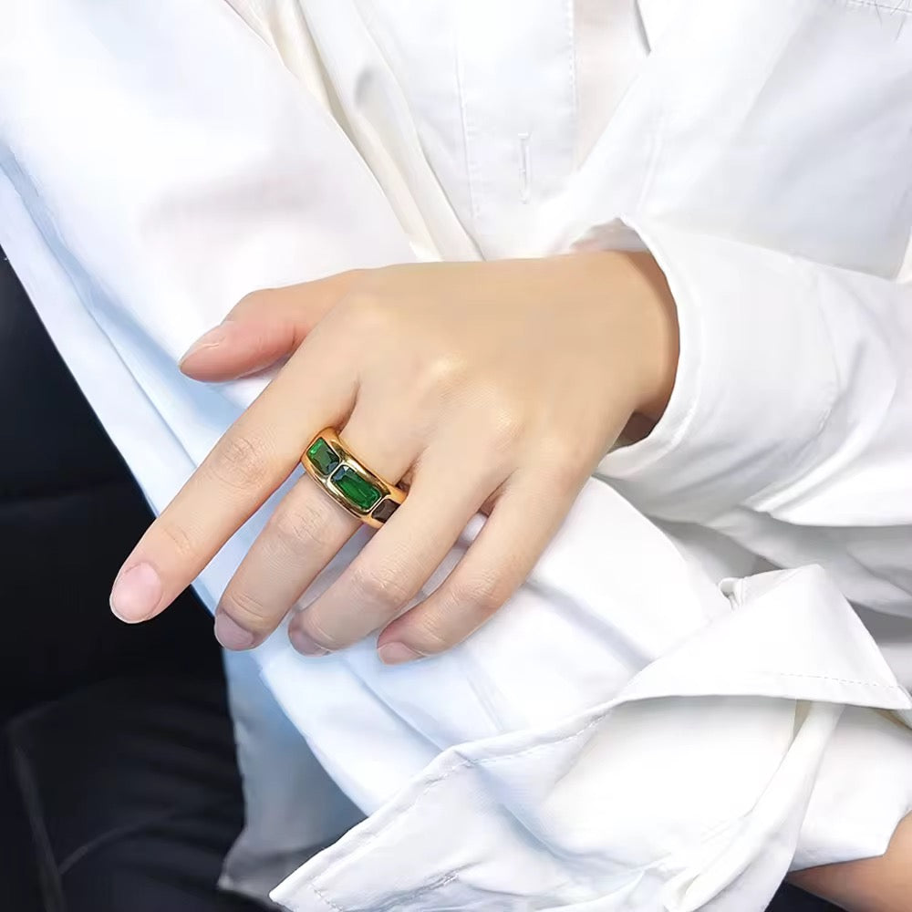 Moxie Band Ring