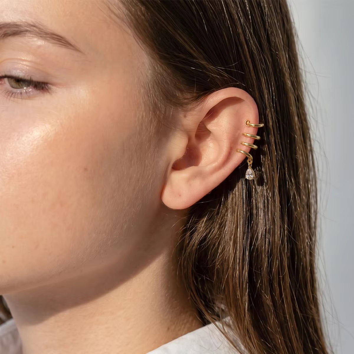 Bela Gold Spiral Ear Cuff