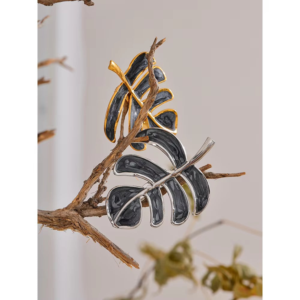 Pankh Leaf Brooch