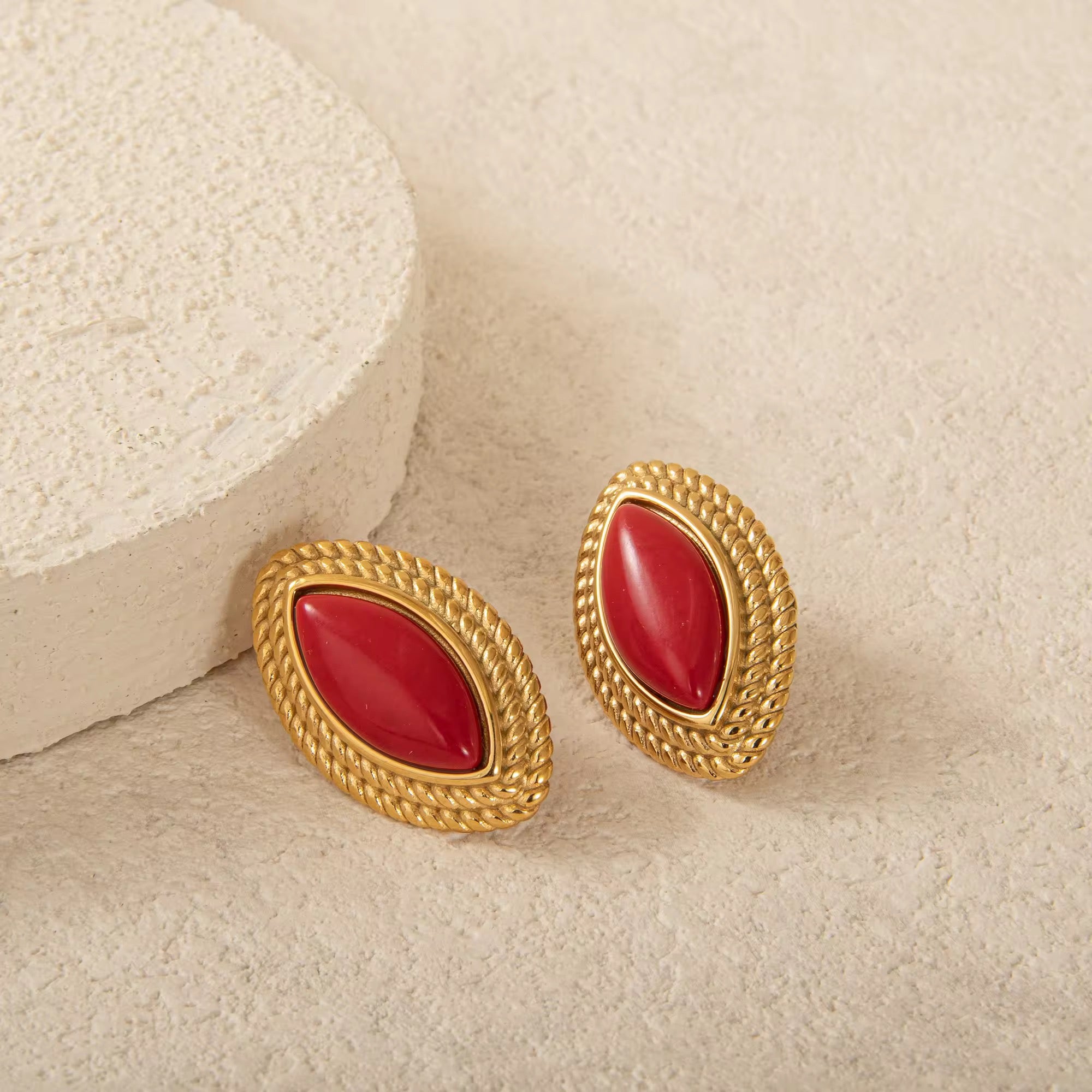 Orla Studs