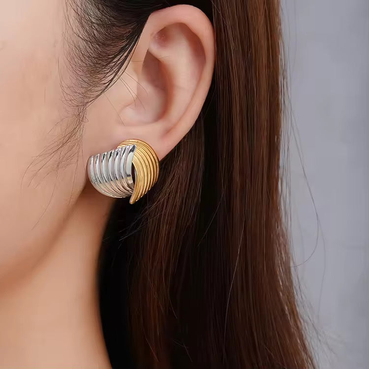 Shell Studs
