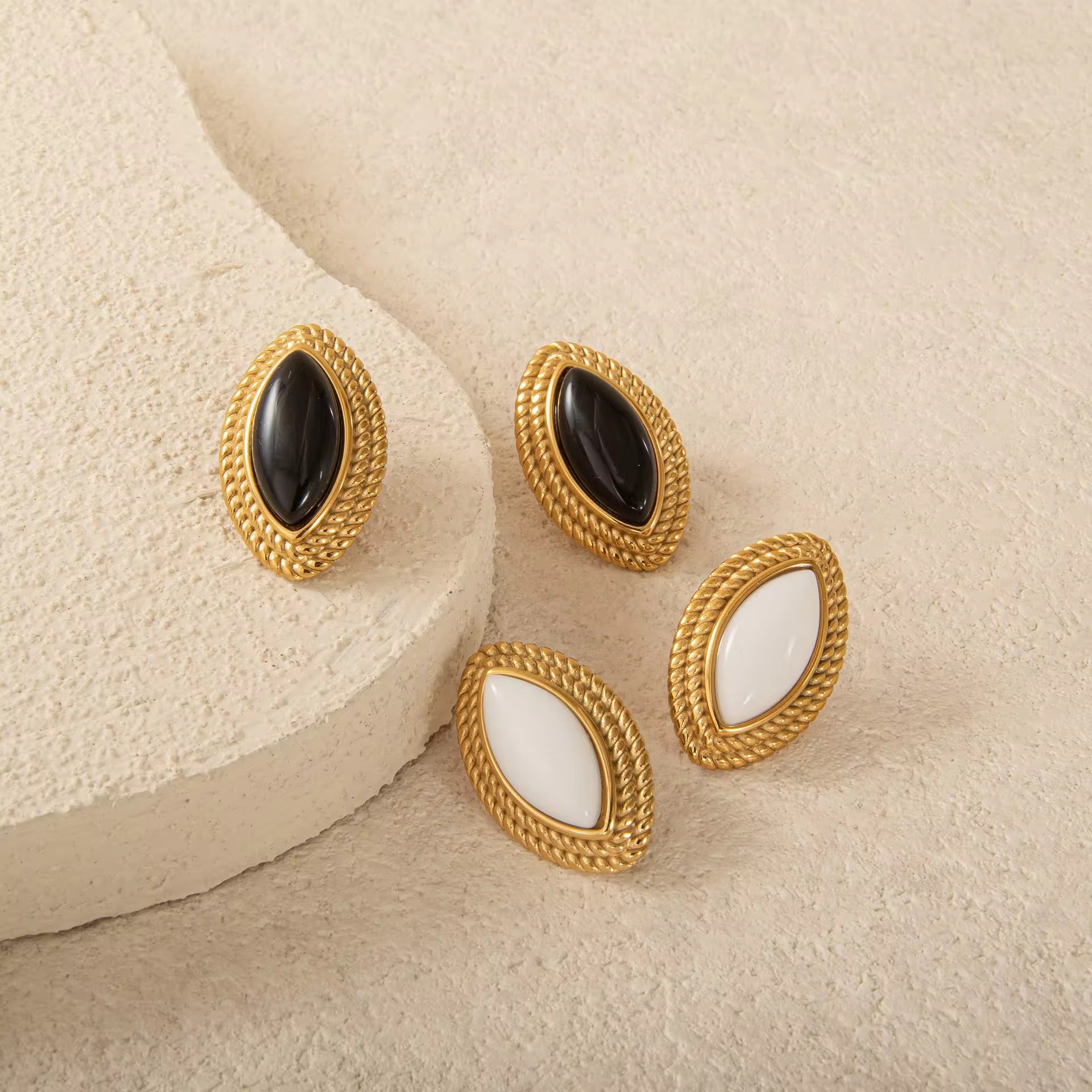 Orla Studs