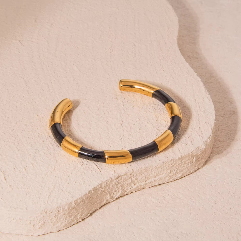 Noir Cuff Bracelet