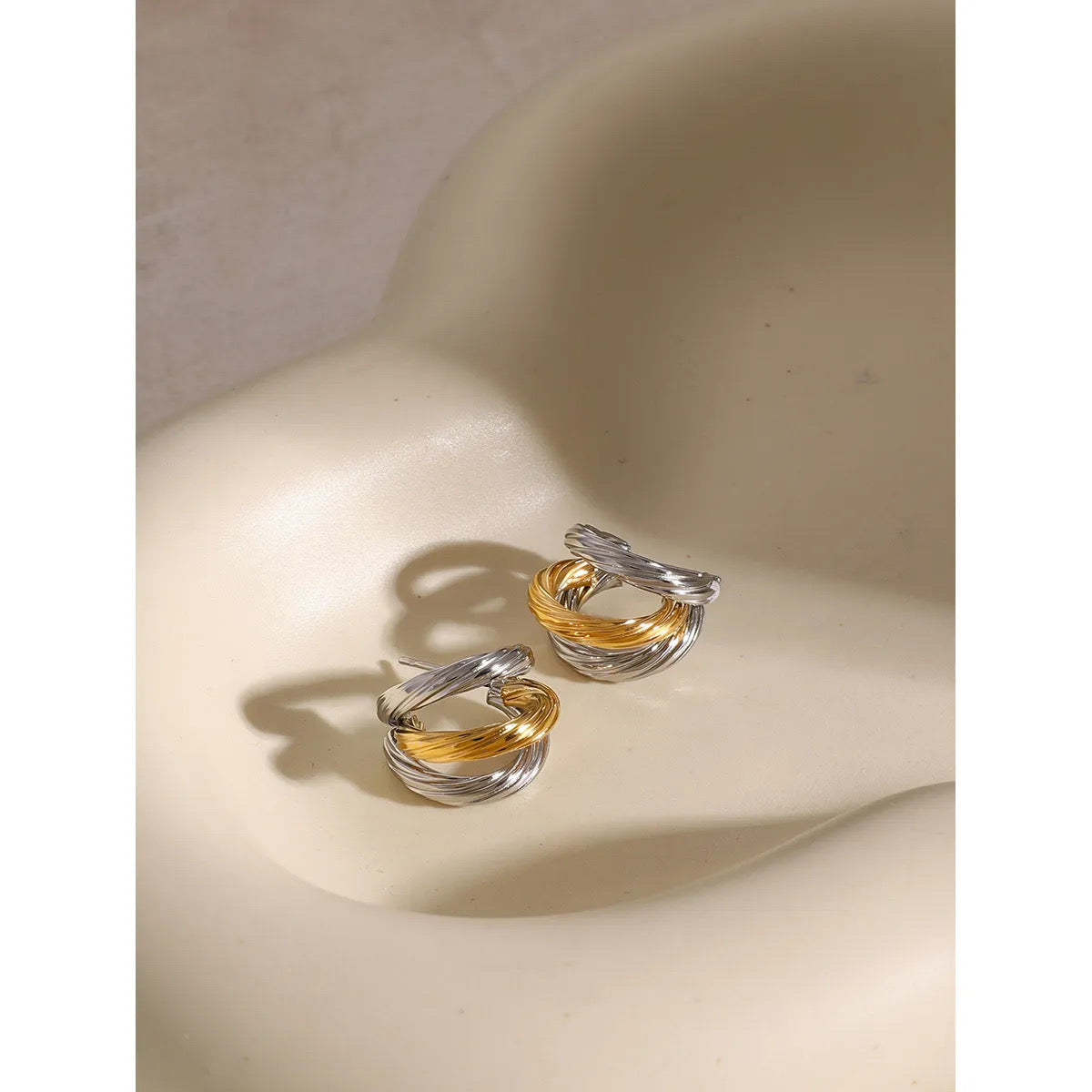 Dual Weaved Hoops