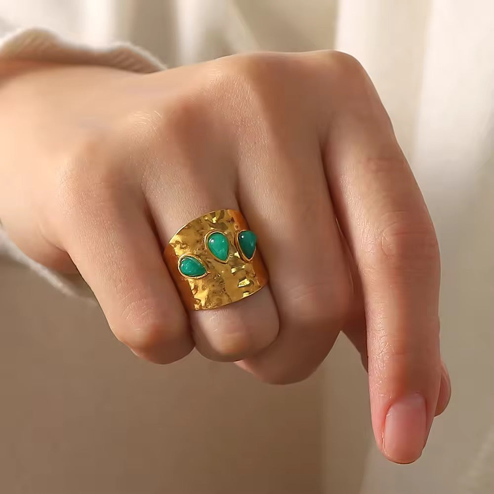 Emera Ring