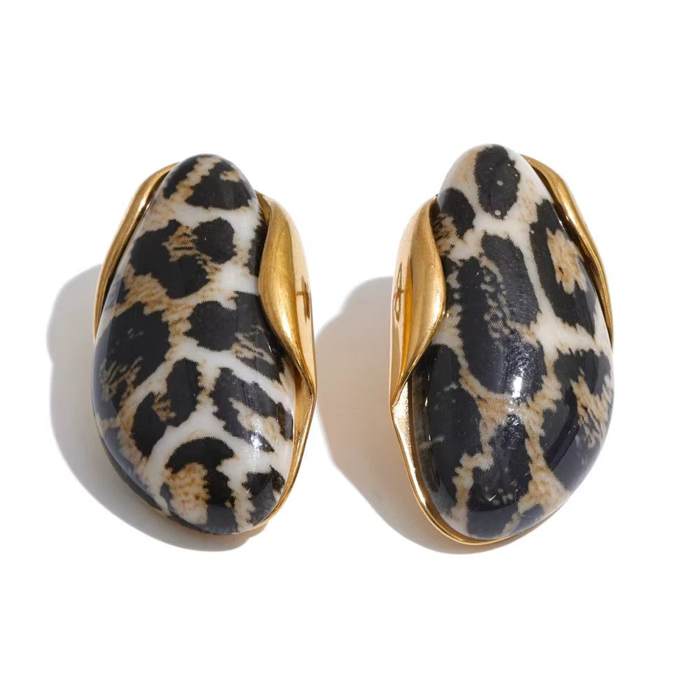 Soirée Resin Stud Earrings