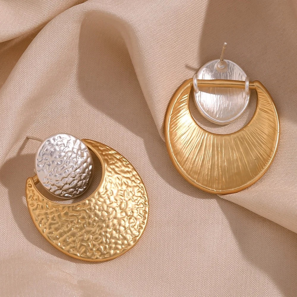 Inaaya Earrings