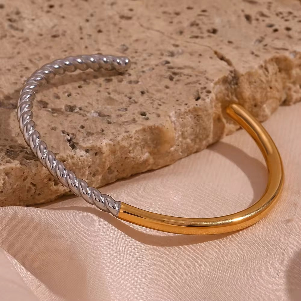 Meridian Cuff