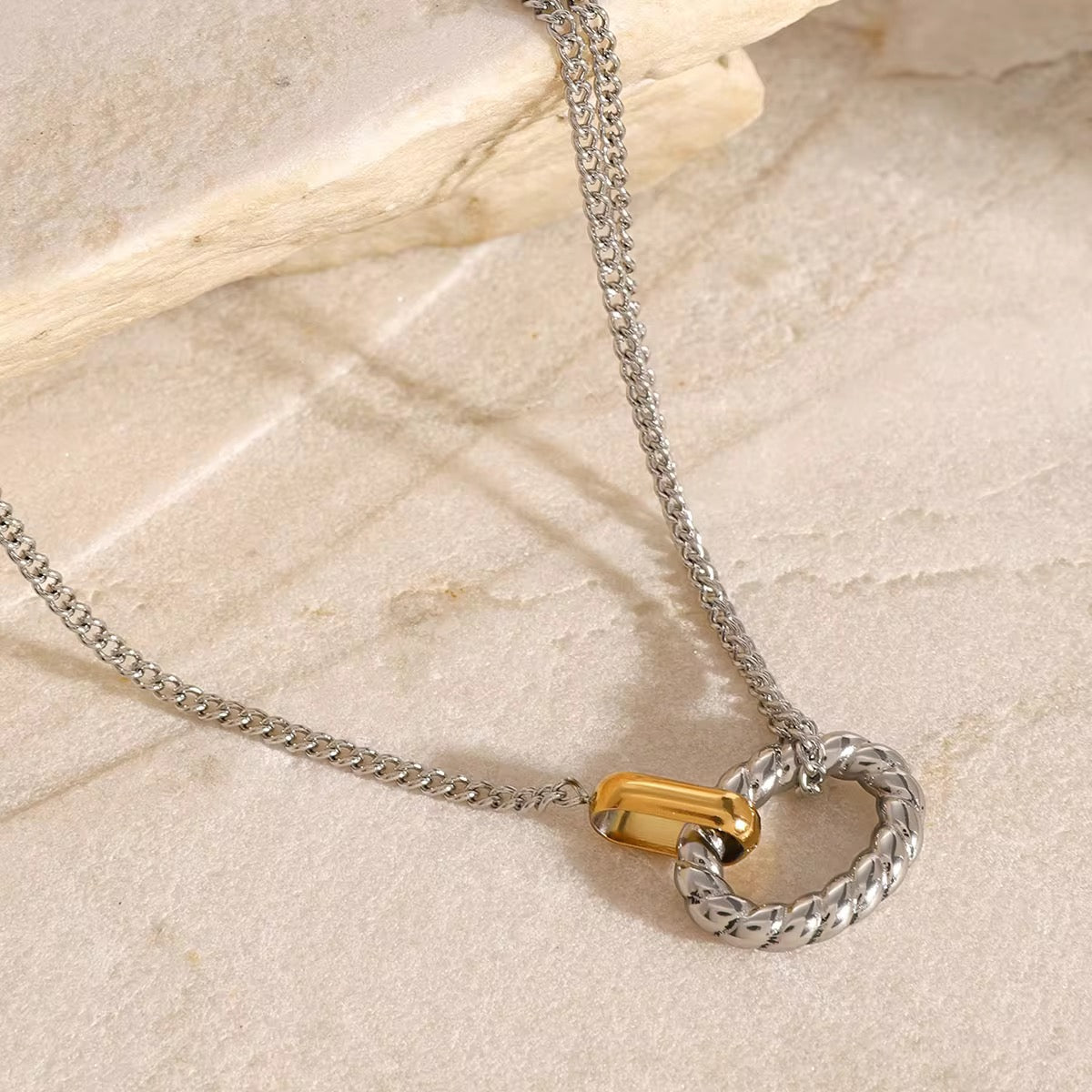 Nia Necklace