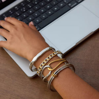 Interlock Bracelet