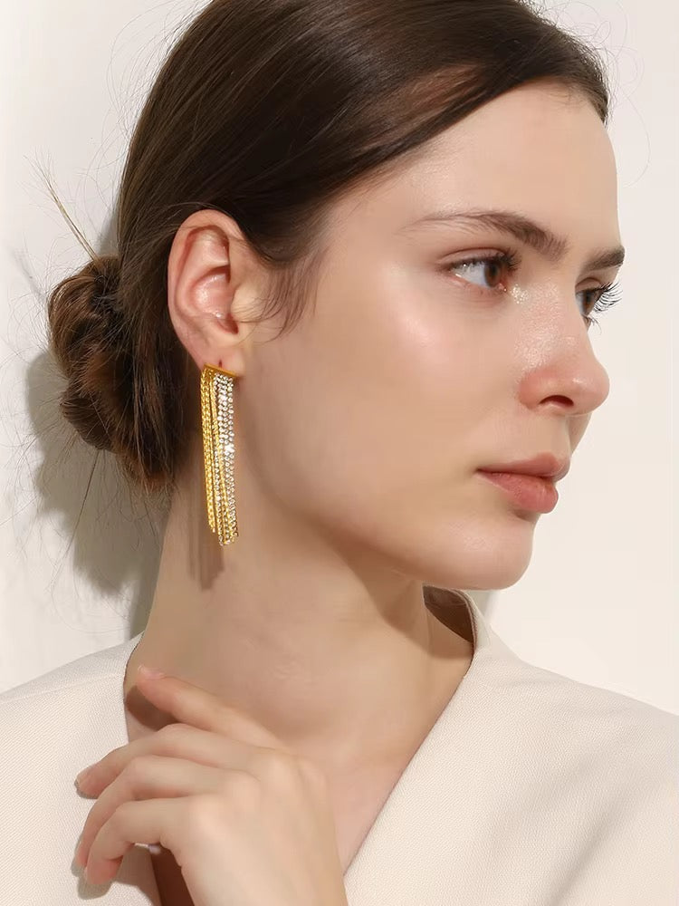 Zeenat Crystal Fringe Earrings