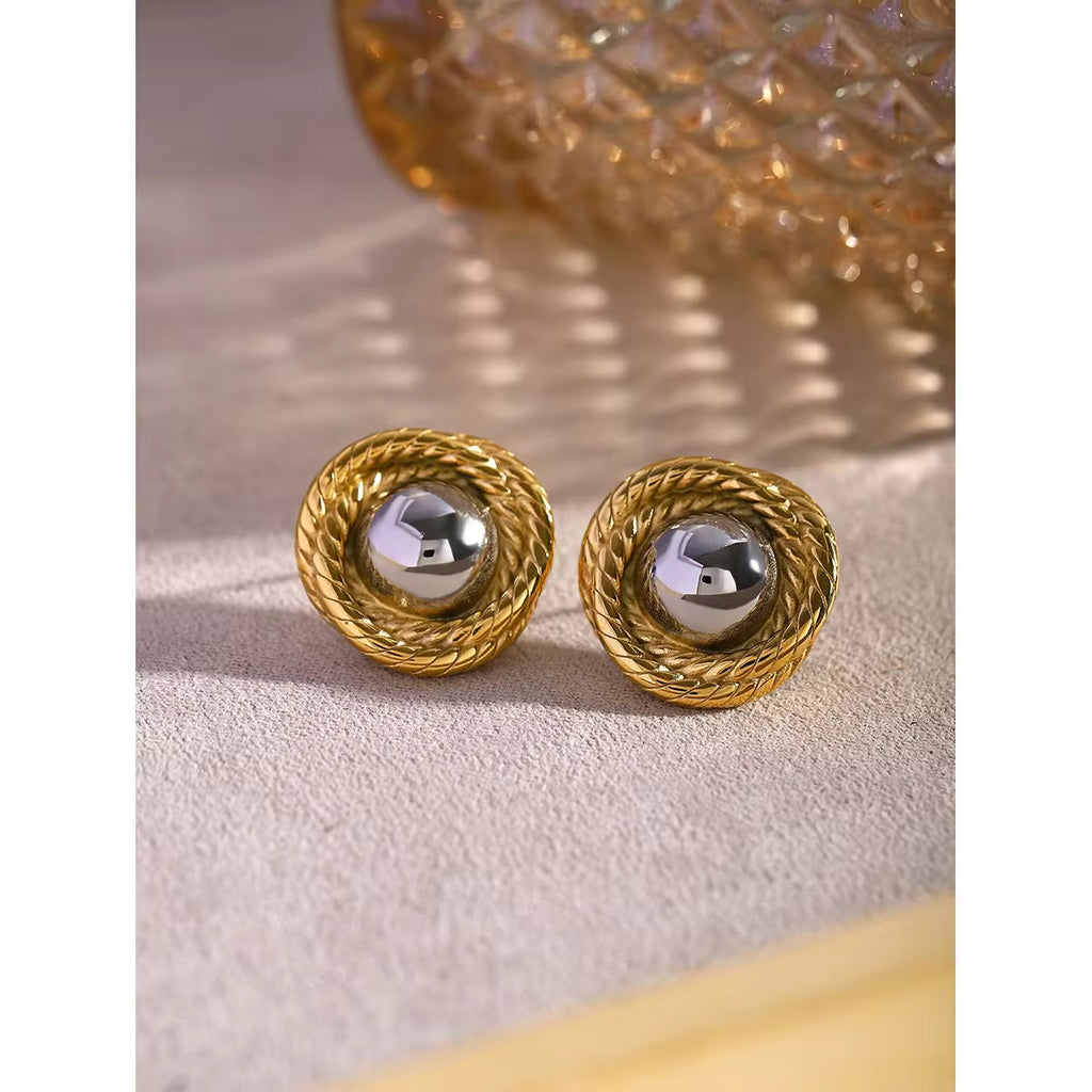 Bianca Studs