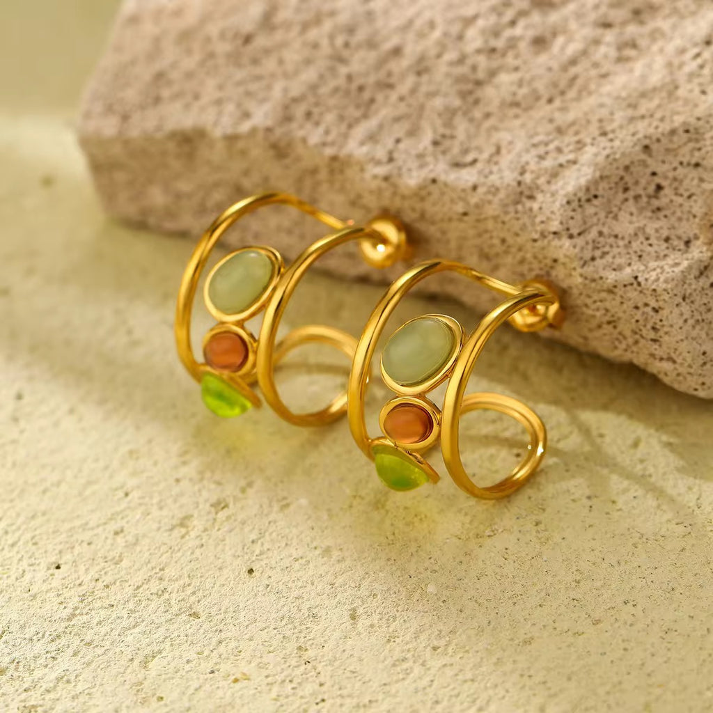 Mila Hoops