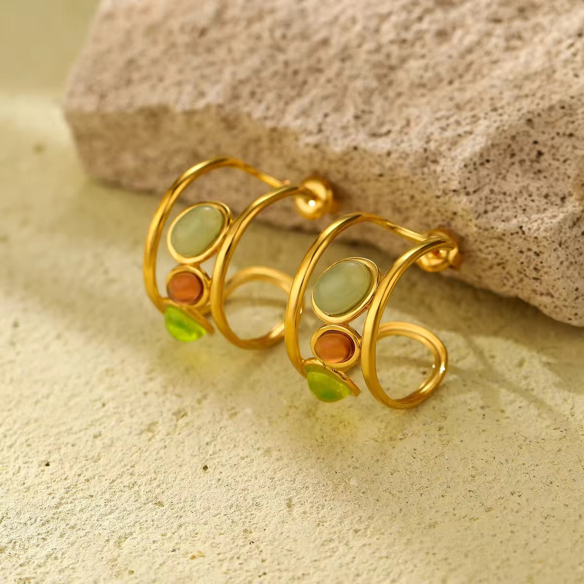 Mila Hoops