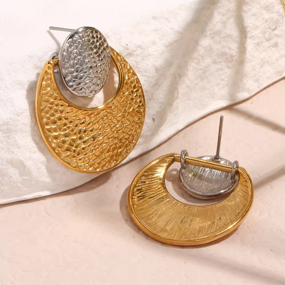 Inaaya Earrings
