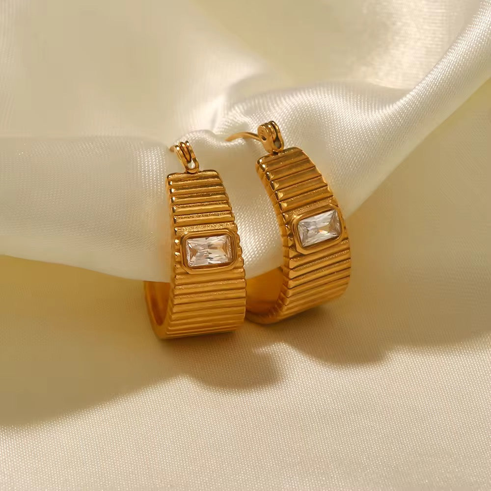Kiara Hoops