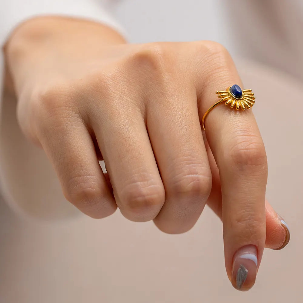 Helia Ring