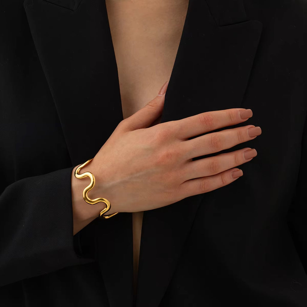 Lehriya Wavy Cuff Bracelet