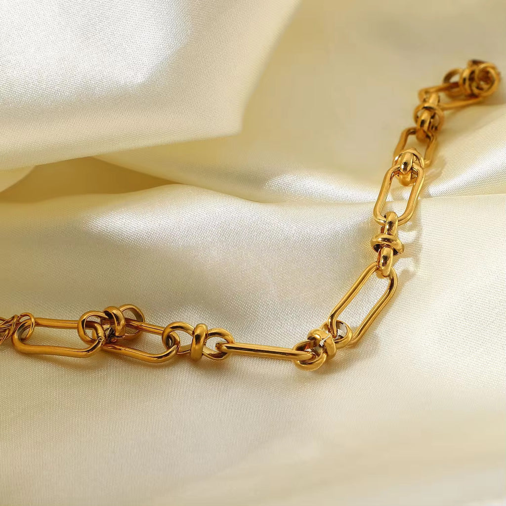 Noor Link Bracelet