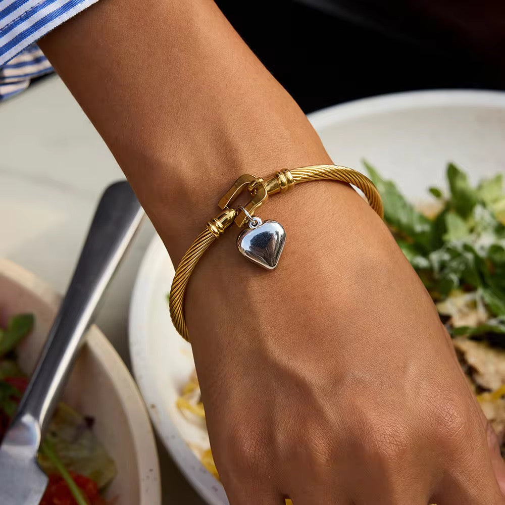 Heartline bracelet