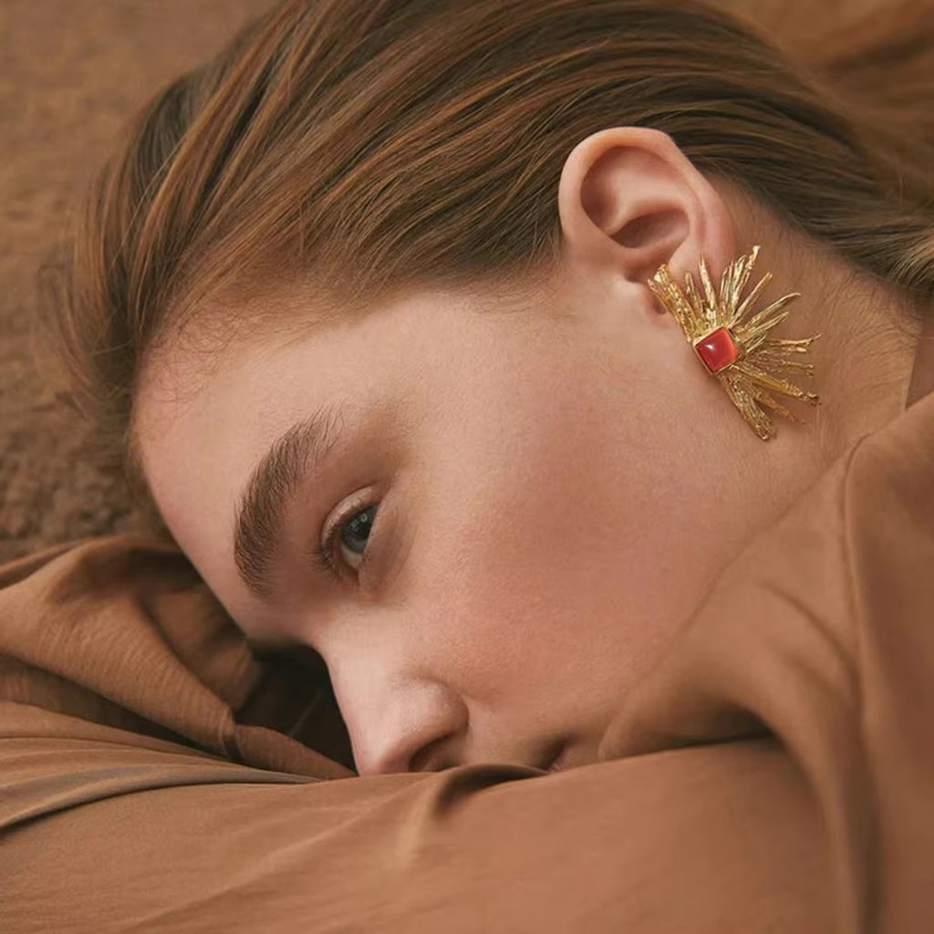 Bloom Studs