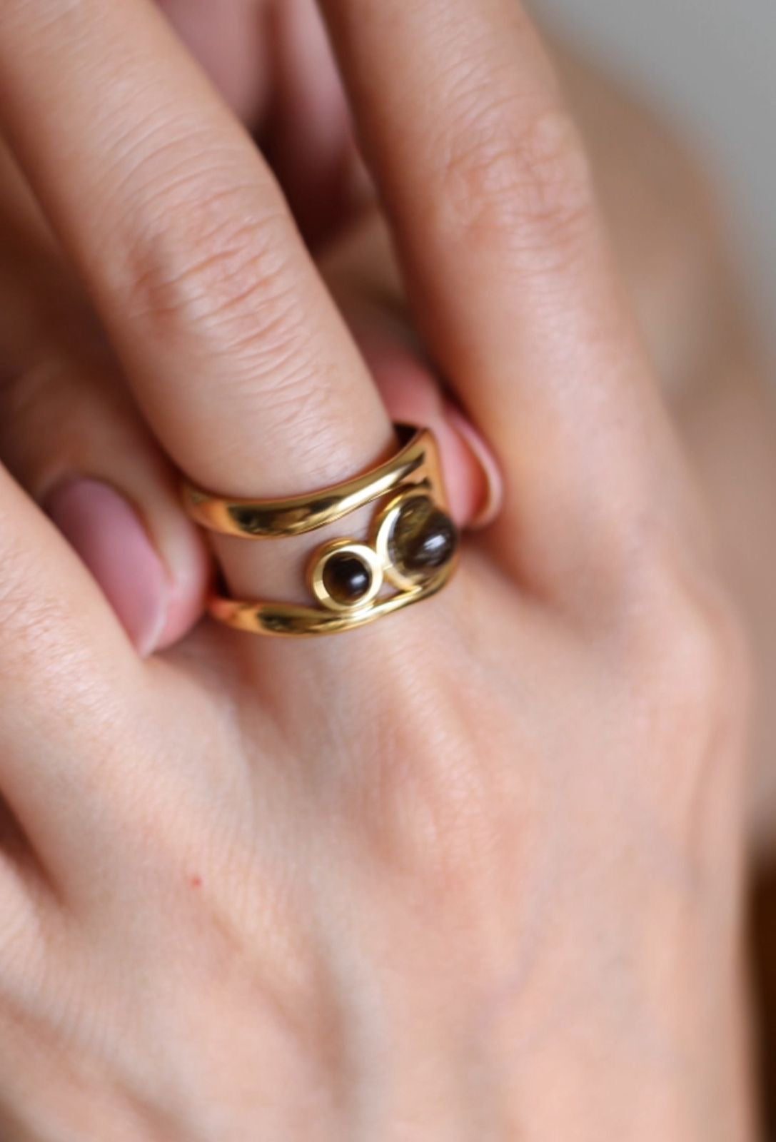 Urban Rani Mocha Curve Ring