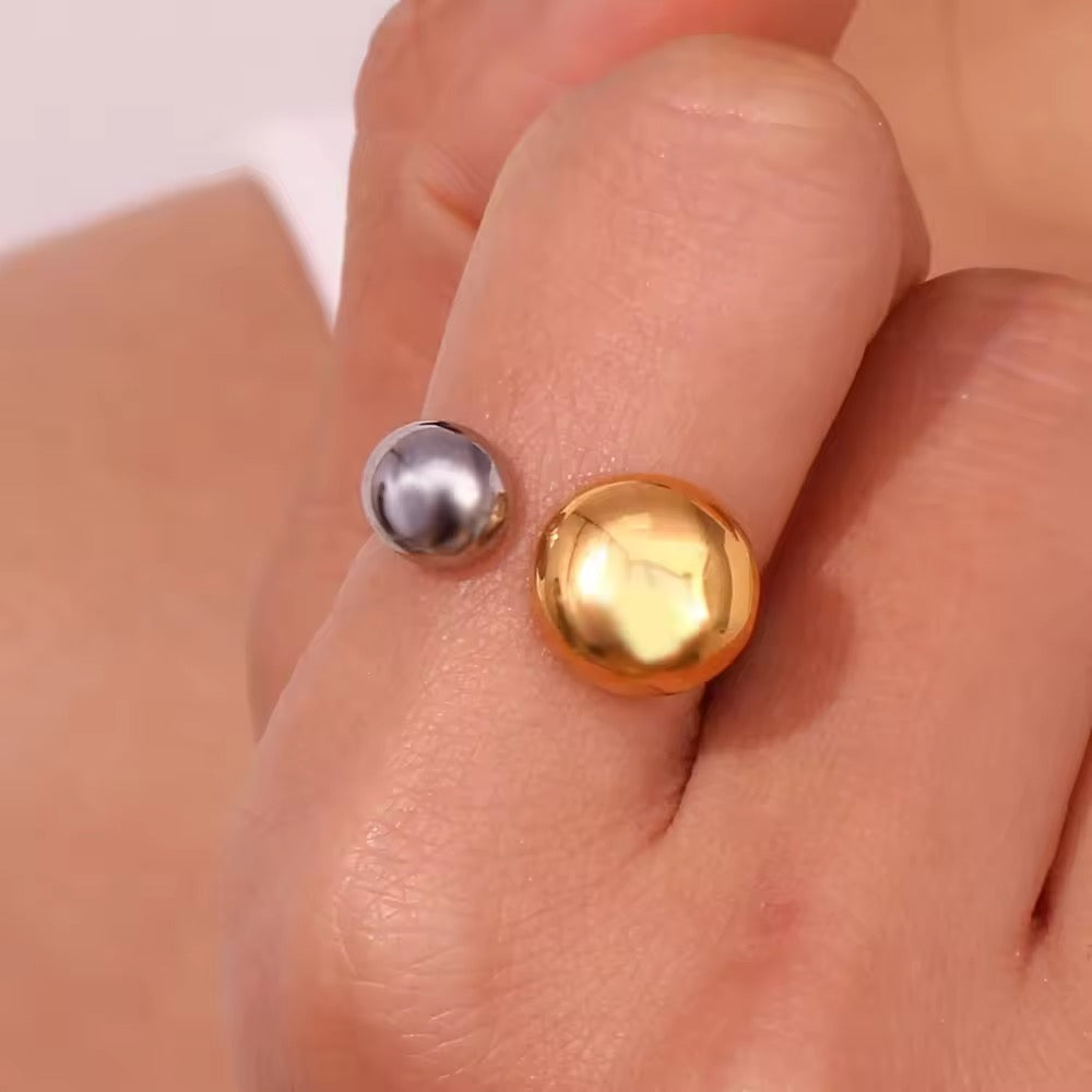 Twin Moon Ring