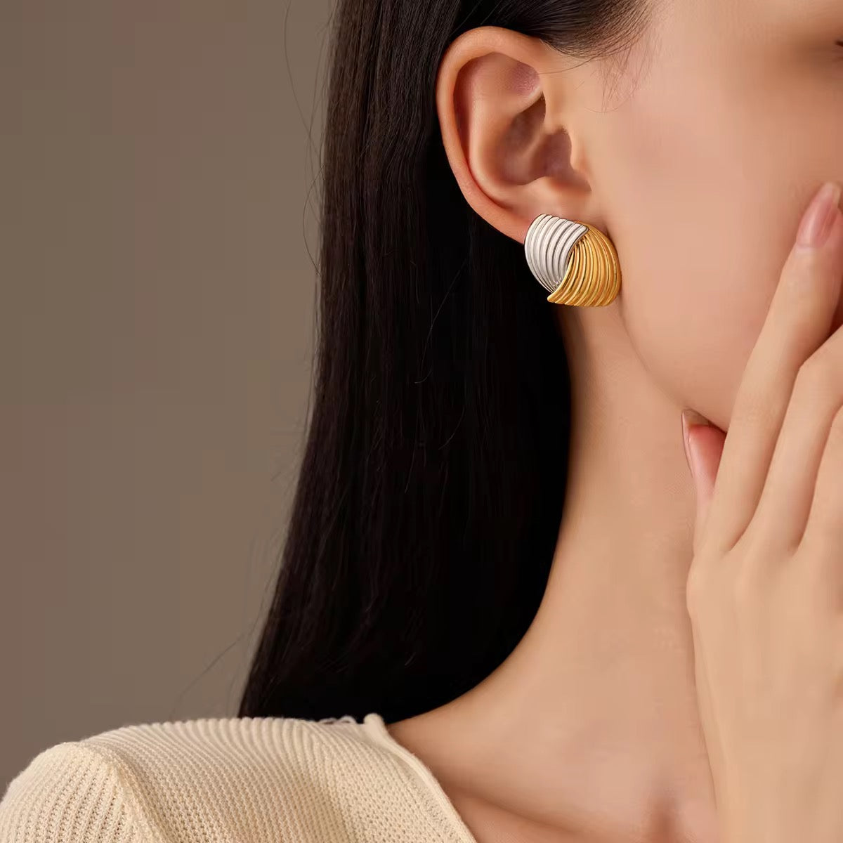 Shell Studs